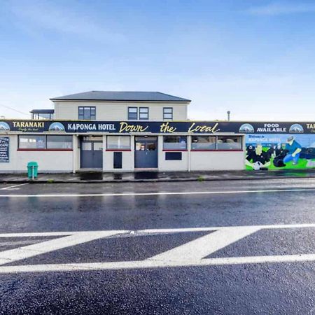 Kaponga Hotel Екстериор снимка
