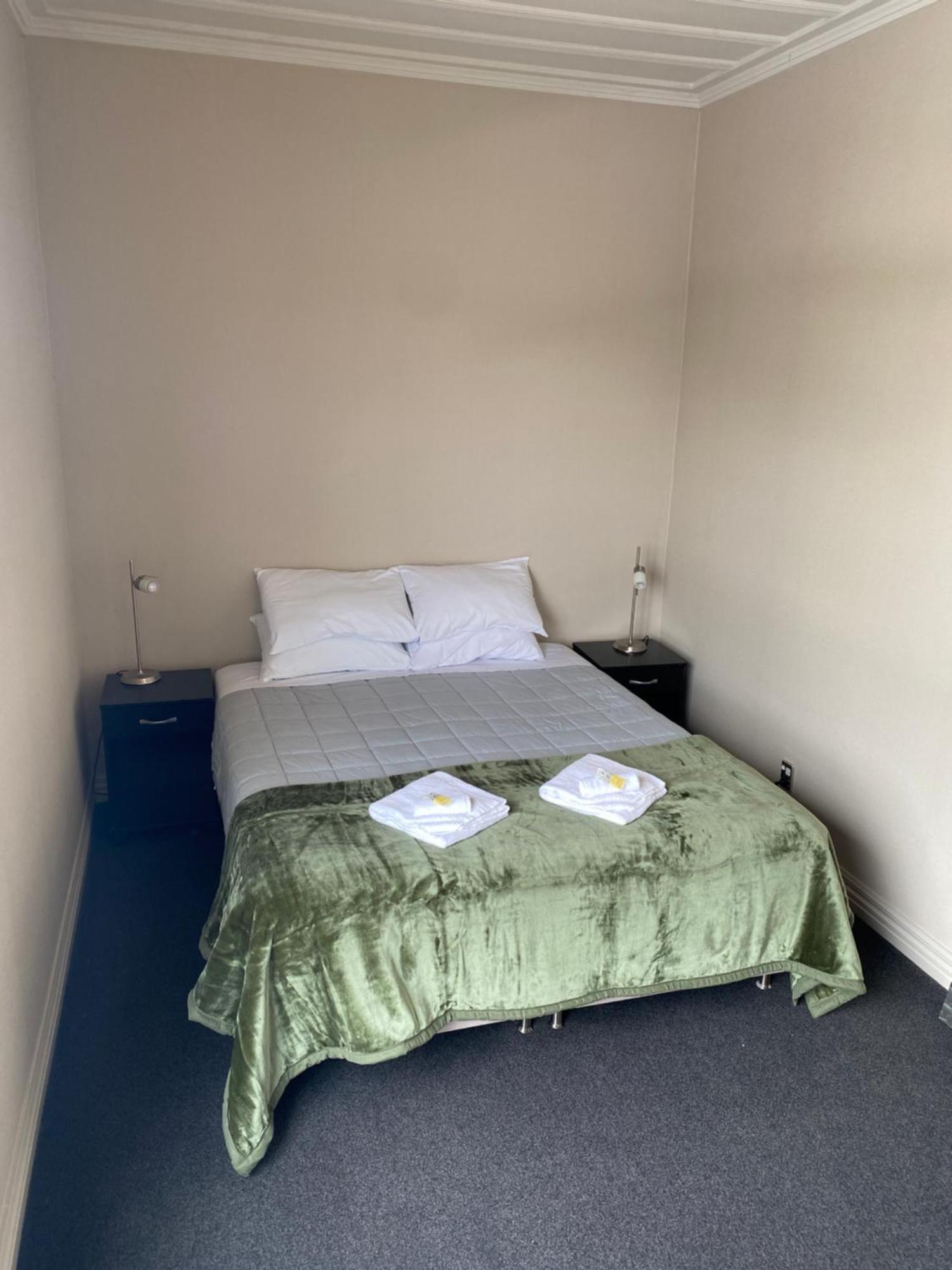 Kaponga Hotel Екстериор снимка